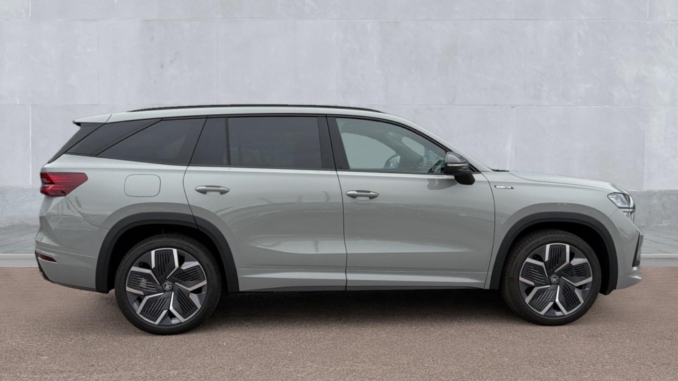 Used Skoda Kodiaq 2025 for sale - 76870931: Photo 4