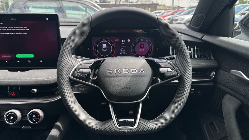 Used Skoda Superb 2025 for sale - 76868590: Photo 26