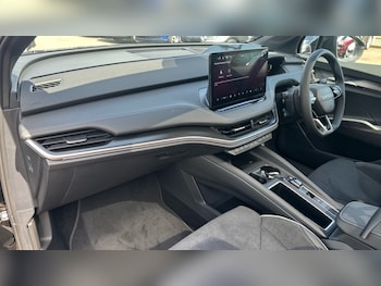 Used Skoda Enyaq 2025 for sale - 75480989: Photo