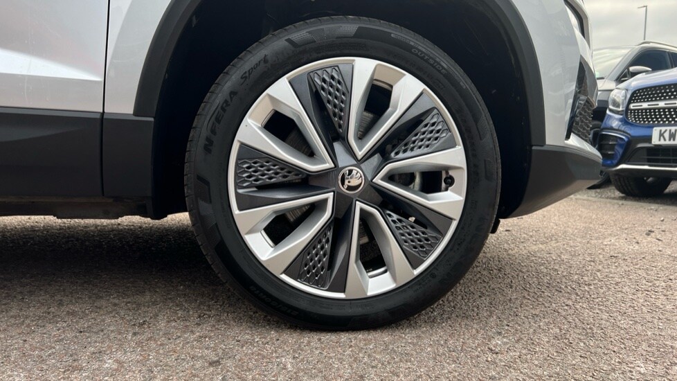 Used Skoda Karoq 2024 for sale - 76870458: Photo 20