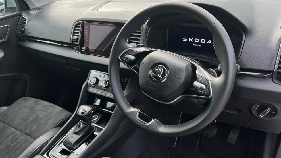 Used Skoda Karoq 2024 for sale - 76870458: Photo 6