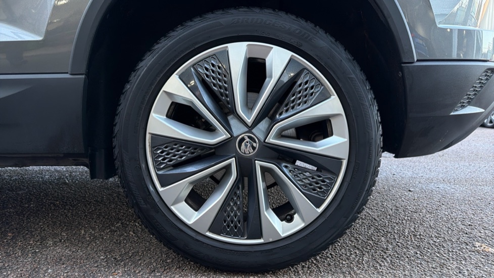 Used Skoda Karoq 2022 for sale - 76875000: Photo 18