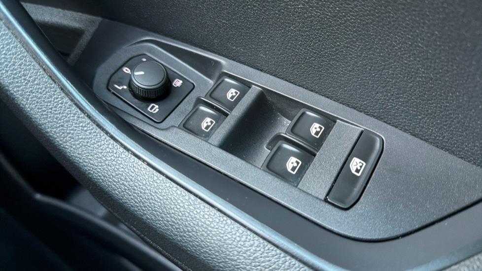 Used Skoda Karoq 2022 for sale - 76875000: Photo 28