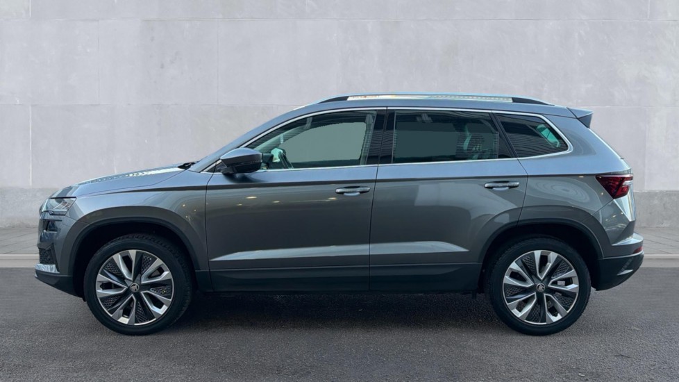 Used Skoda Karoq 2022 for sale - 76875000: Photo 9