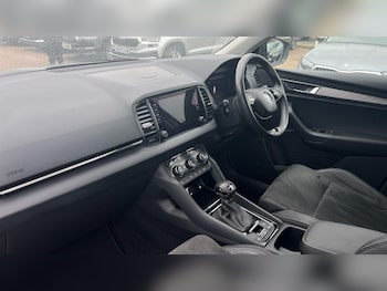 Used Skoda Karoq 2024 for sale - 75902137: Photo