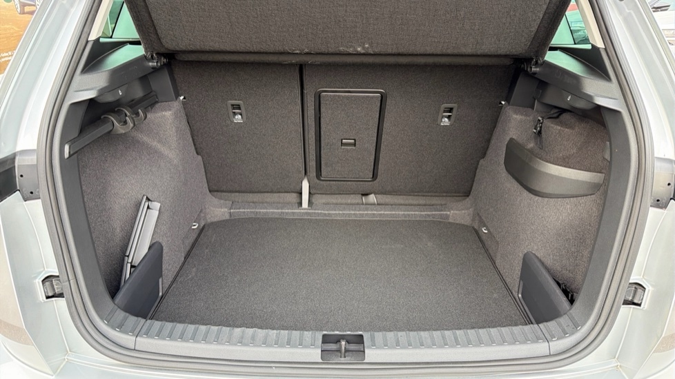 Used Skoda Karoq 2024 for sale - 76870457: Photo 16
