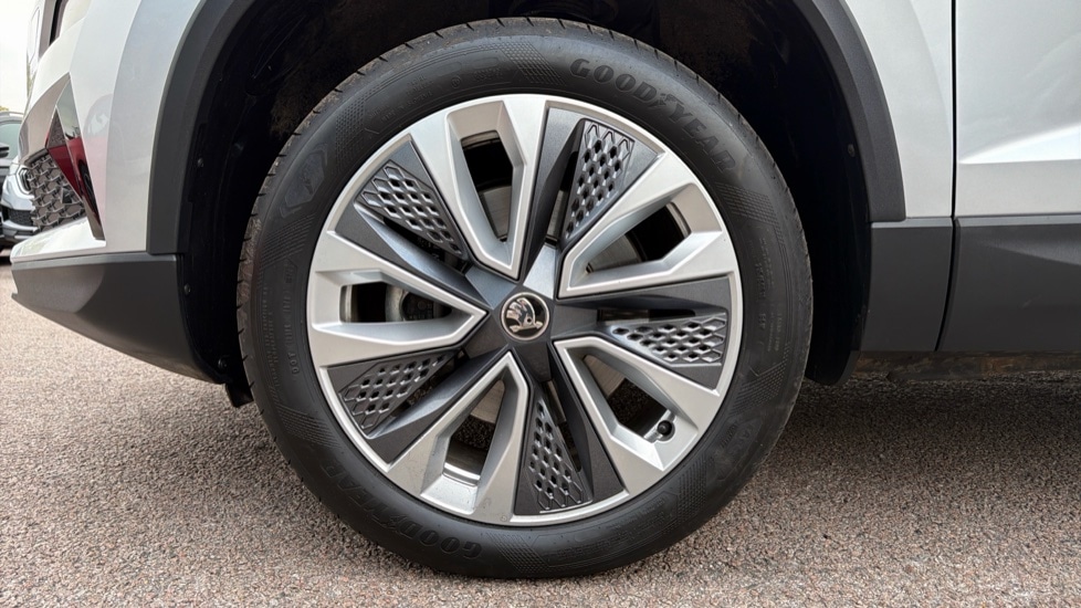 Used Skoda Karoq 2024 for sale - 76870457: Photo 19