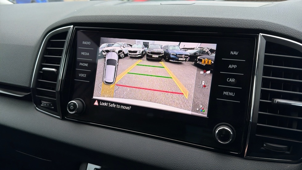 Used Skoda Karoq 2024 for sale - 76870457: Photo 22