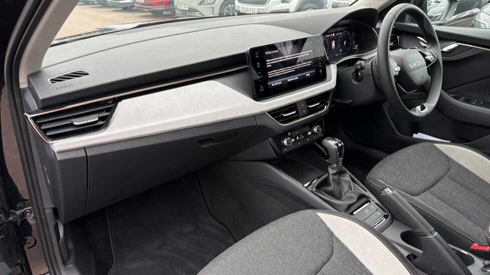 Used Skoda Kamiq 2025 for sale - 76190974: Photo 2