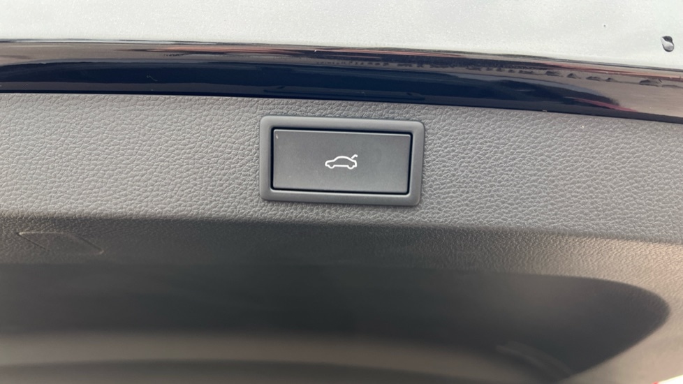 Used Skoda Karoq 2024 for sale - 76870500: Photo 28