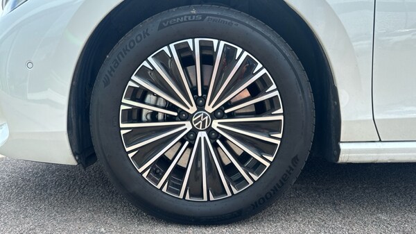 Used Volkswagen Passat 2024 for sale - 75481018: Photo 17