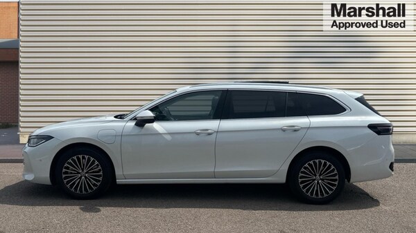 Used Volkswagen Passat 2024 for sale - 75481018: Photo 6