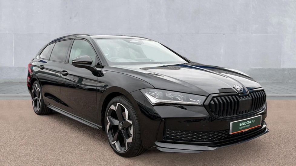 Used Skoda Superb 2025 for sale - 76870941: Photo 1