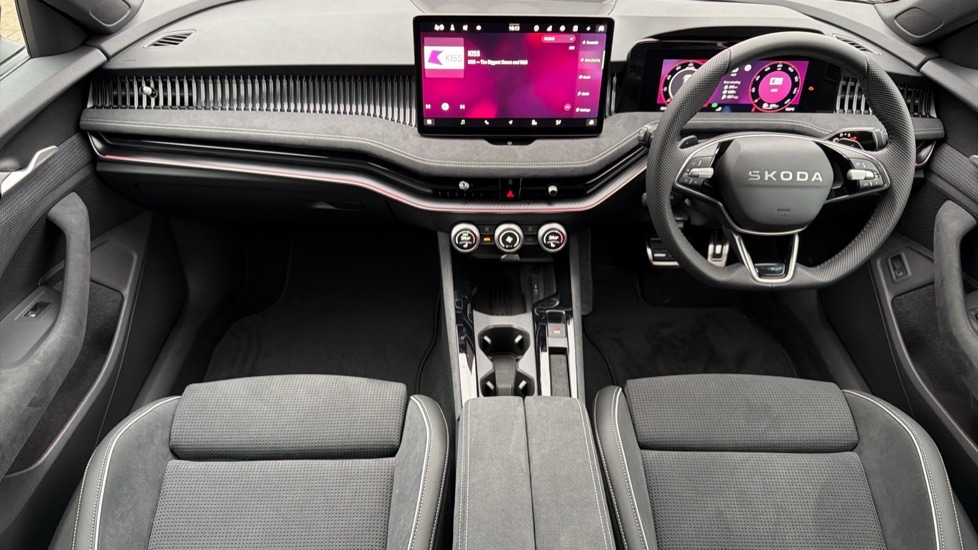 Used Skoda Superb 2025 for sale - 76870941: Photo 12