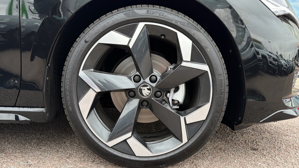 Used Skoda Superb 2025 for sale - 76870941: Photo 20