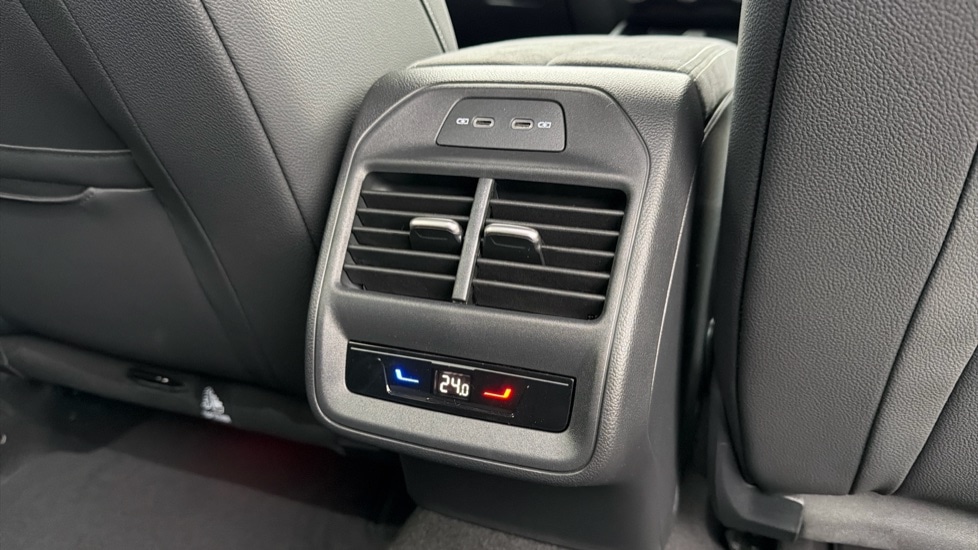 Used Skoda Superb 2025 for sale - 76870941: Photo 32