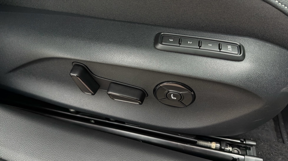 Used Skoda Superb 2025 for sale - 76870941: Photo 36