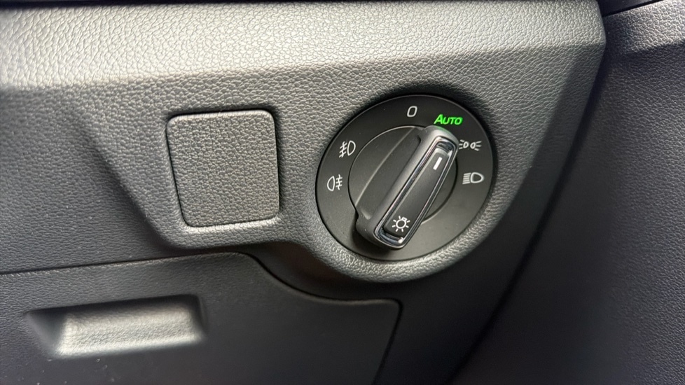 Used Skoda Scala 2025 for sale - 76872341: Photo 32