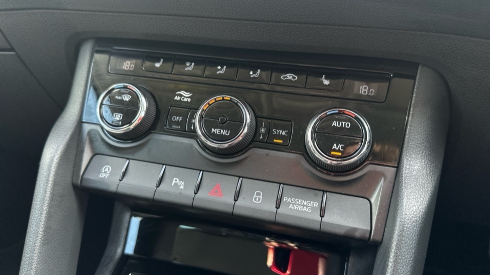 Used Skoda Karoq 2024 for sale - 76869450: Photo 43