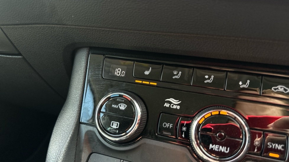 Used Skoda Karoq 2024 for sale - 76869450: Photo 44