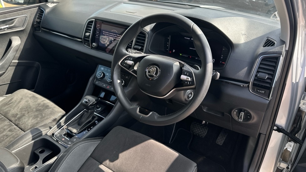 Used Skoda Karoq 2024 for sale - 76869450: Photo 6