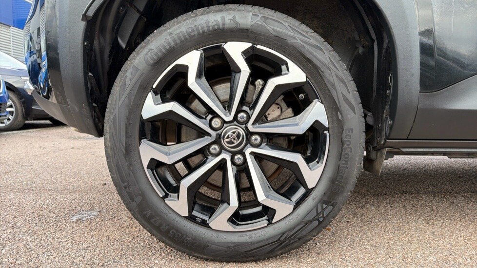 Used Toyota Yaris Cross 2023 for sale - 76580147: Photo 19