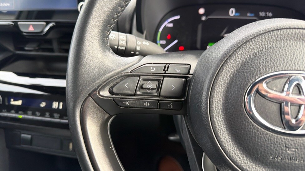 Used Toyota Yaris Cross 2023 for sale - 76580147: Photo 23