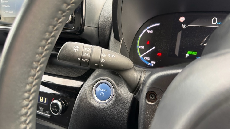 Used Toyota Yaris Cross 2023 for sale - 76580147: Photo 25