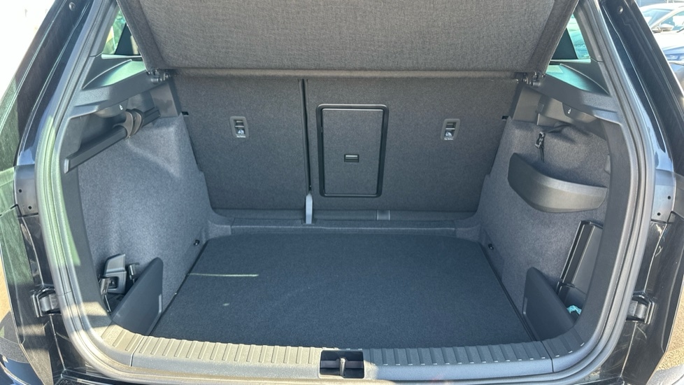 Used Skoda Karoq 2024 for sale - 76180135: Photo 16