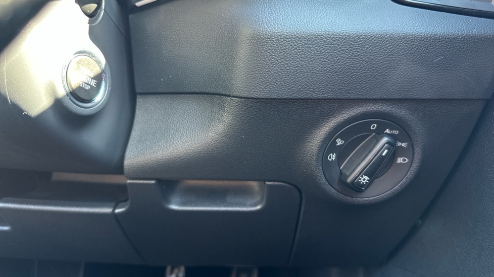 Used Skoda Karoq 2024 for sale - 76180135: Photo 33