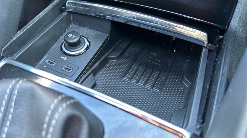 Used Skoda Karoq 2024 for sale - 76180135: Photo 35