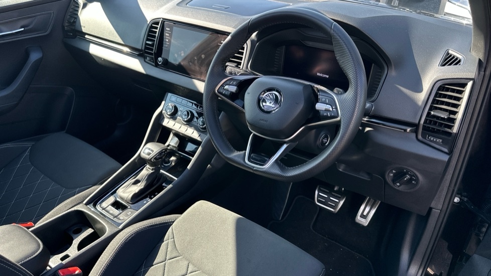 Used Skoda Karoq 2024 for sale - 76180135: Photo 6