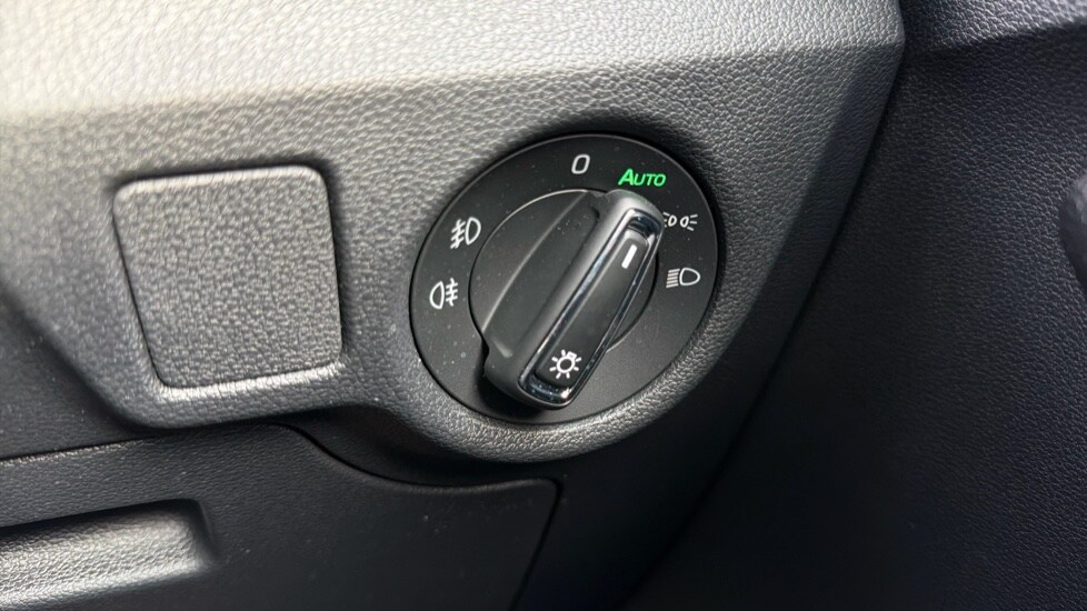 Used Skoda Kamiq 2025 for sale - 76229337: Photo 32