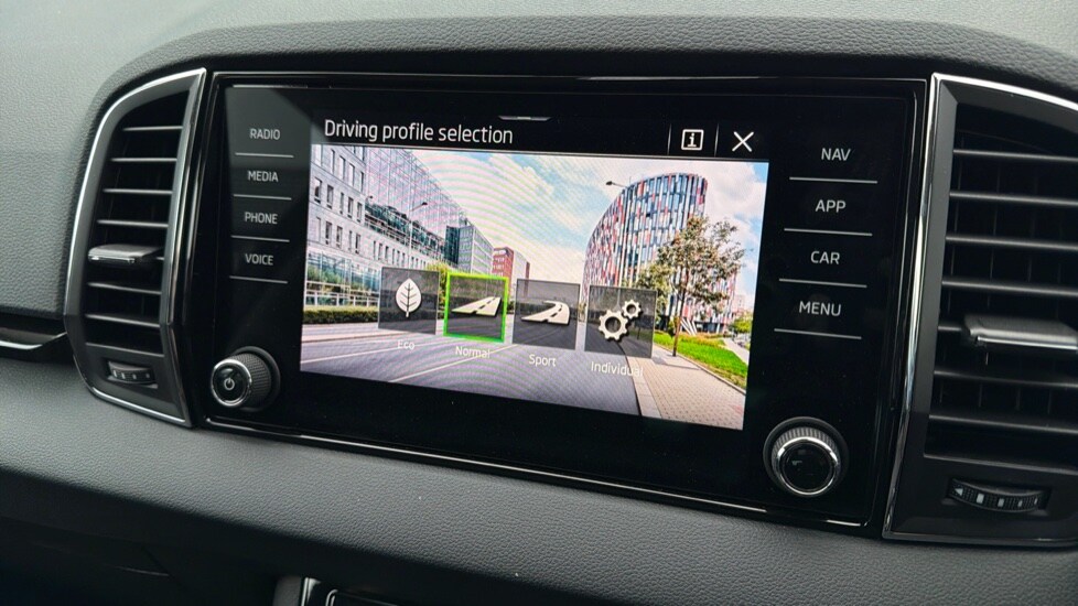 Used Skoda Karoq 2025 for sale - 76221810: Photo 24