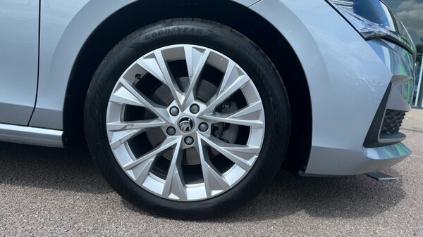 Used Skoda Superb 2024 for sale - 75486706: Photo 20