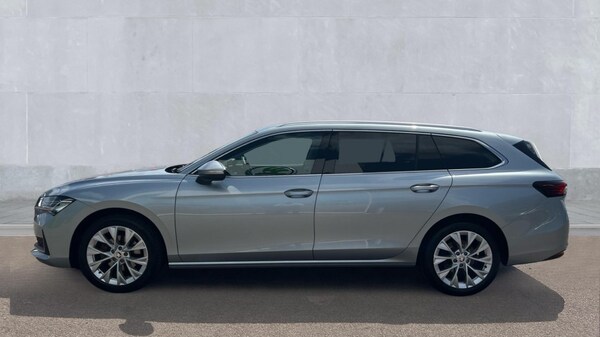 Used Skoda Superb 2024 for sale - 75486706: Photo 9