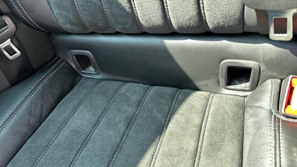 Used Skoda Karoq 2024 for sale - 76868761: Photo 32