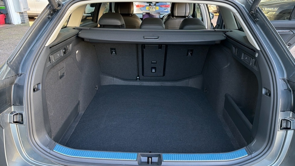 Used Skoda Superb 2025 for sale - 77013127: Photo 16