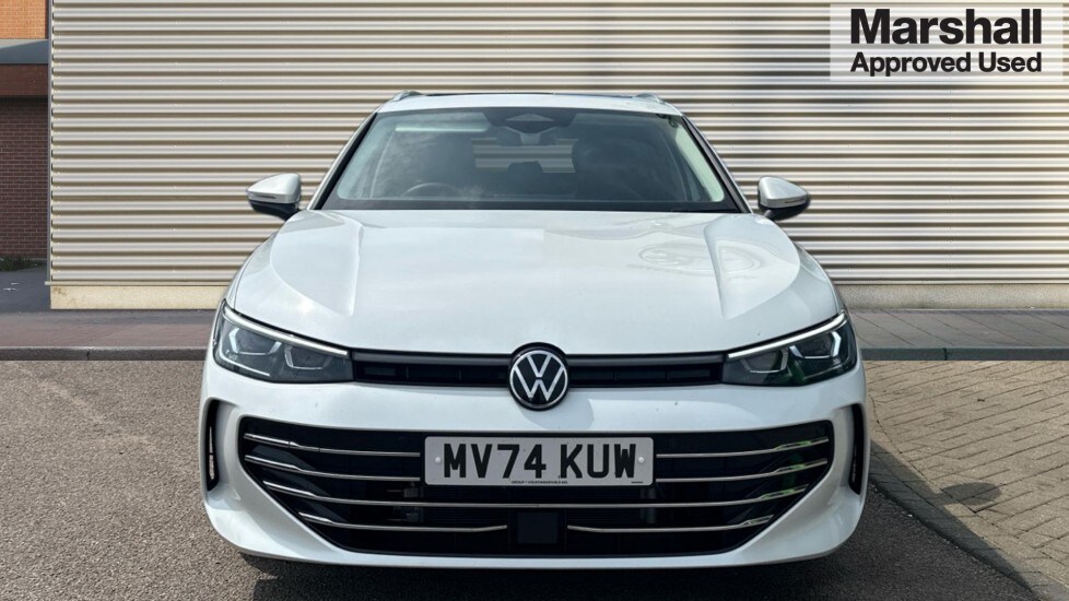 Used Volkswagen Passat 2024 for sale - 76868597: Photo 8