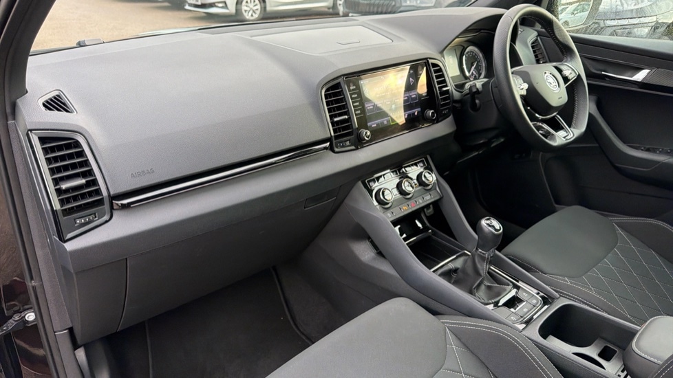 Used Skoda Karoq 2022 for sale - 76873038: Photo 2