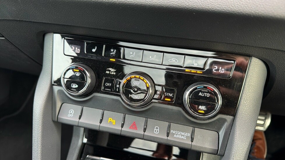 Used Skoda Karoq 2022 for sale - 76873038: Photo 32