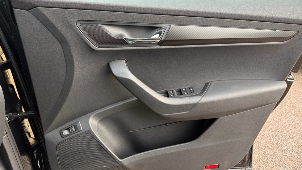 Used Skoda Karoq 2022 for sale - 76873038: Photo 38