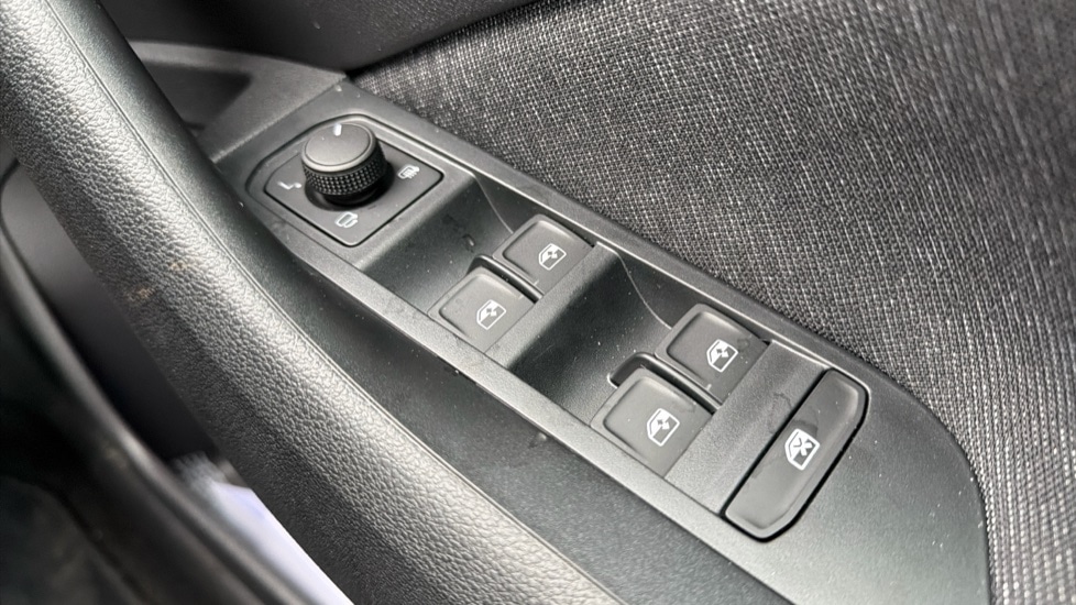 Used Skoda Kamiq 2025 for sale - 76871264: Photo 30