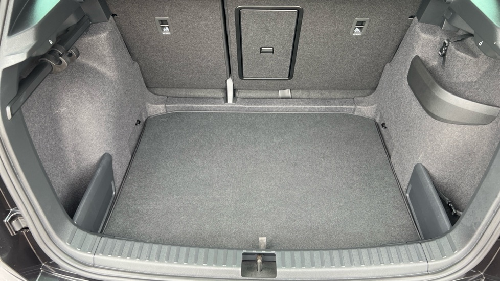 Used Skoda Karoq 2024 for sale - 76870454: Photo 16