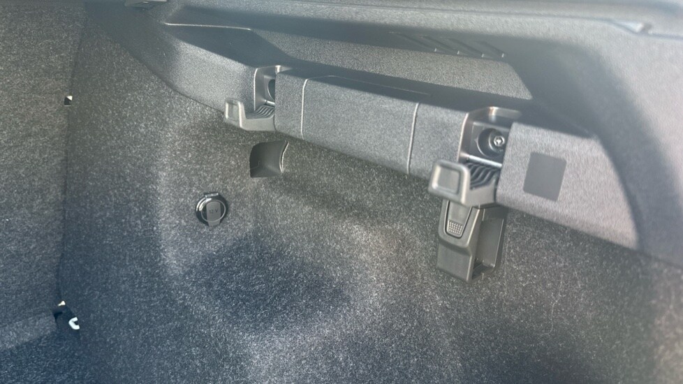 Used Skoda Enyaq 2025 for sale - 75843777: Photo 25