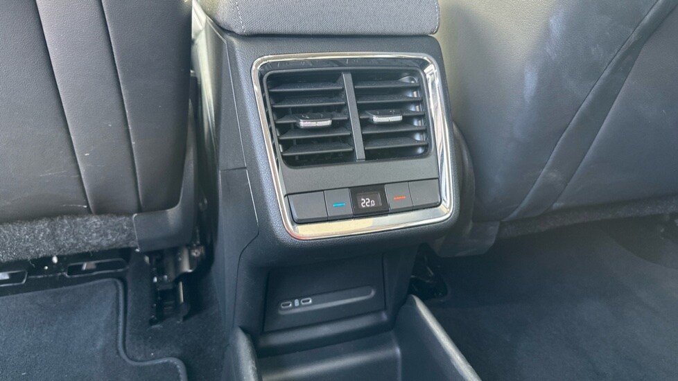 Used Skoda Enyaq 2025 for sale - 75843777: Photo 28