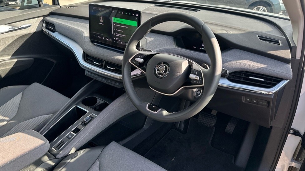 Used Skoda Enyaq 2025 for sale - 75843777: Photo 6
