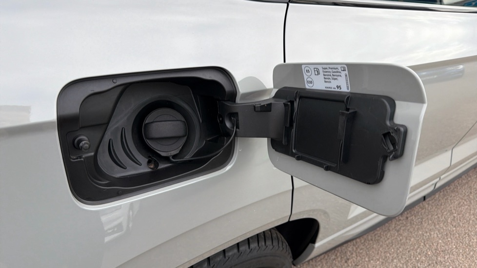 Used Skoda Karoq 2025 for sale - 76869934: Photo 27