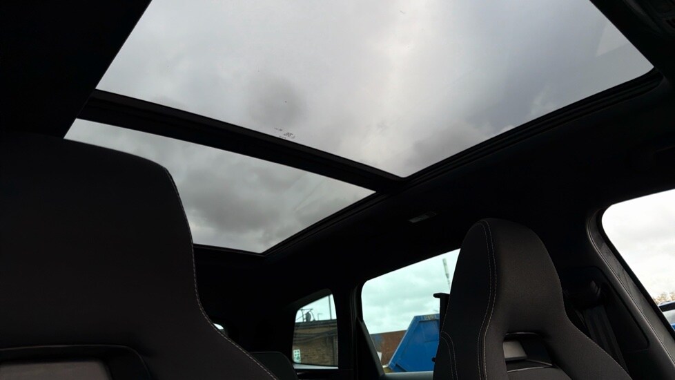 Used Skoda Karoq 2025 for sale - 76869934: Photo 36