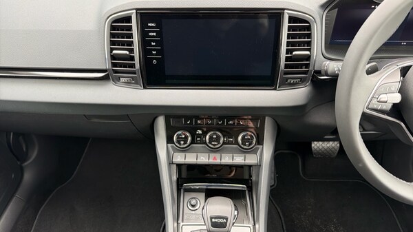 Used Skoda Karoq 2025 for sale - 76272941: Photo 13